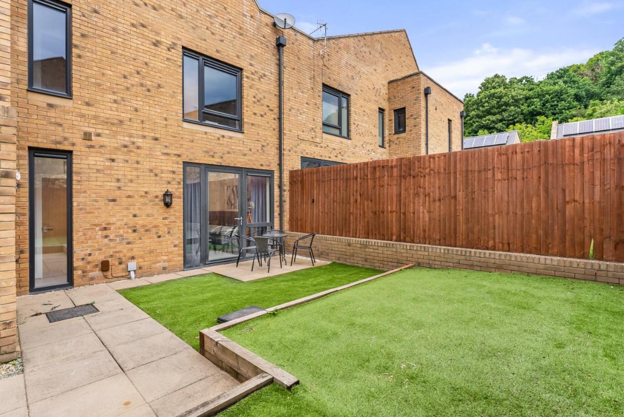 Sleek And Stylish 2 Bed With Garden And Parking Apartment Sheffield Exterior photo